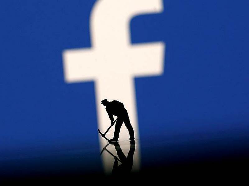 Facebook упрощает настройки приватности для пользователей