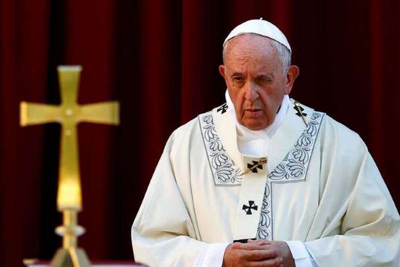 Папа Римский призвал мировых лидеров отказаться от ядерного оружия