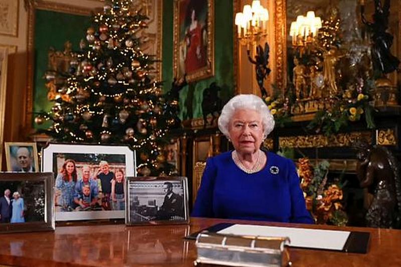 Королева Елизавета II в своем рождественском послании назвала уходящий год «ухабистым» для страны