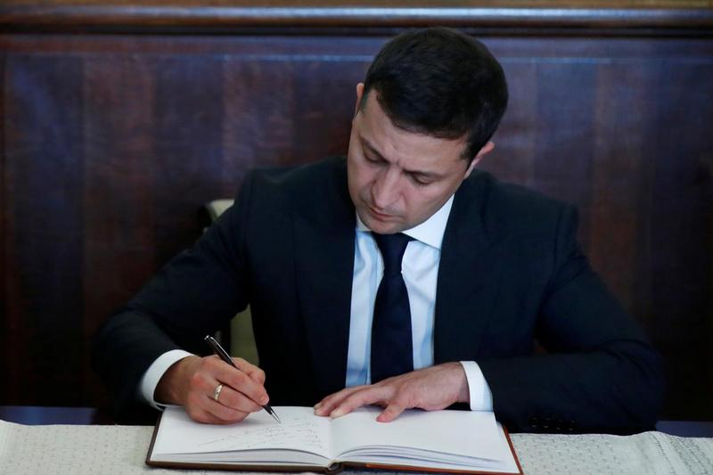 Зеленский подписал Избирательный кодекс