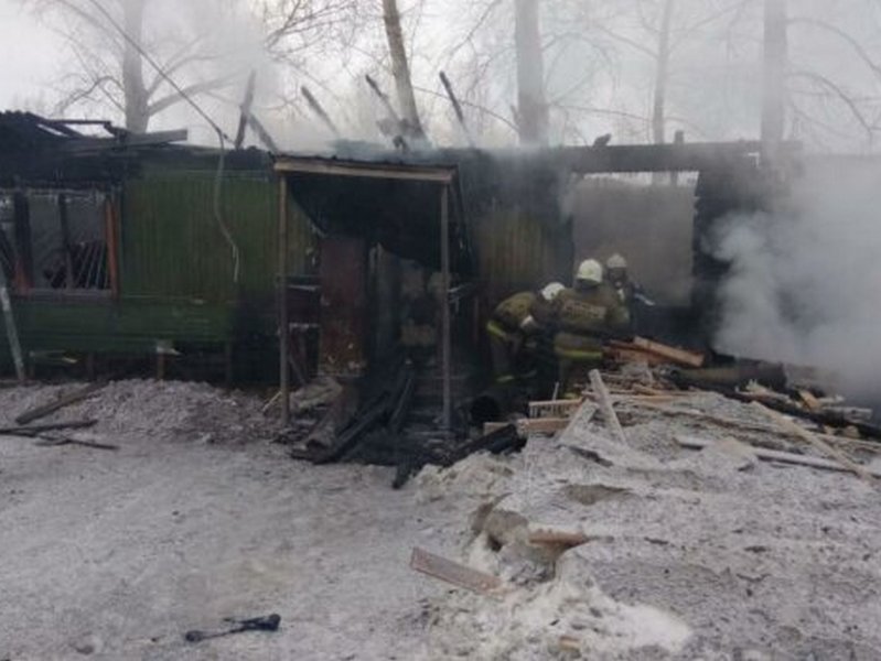 В России при пожаре погибли 11 человек, появилось фото с места трагедии
