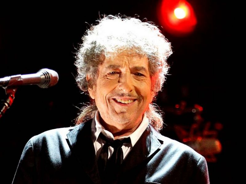 Боб Дилан посвятил свой альбом гей-бракам