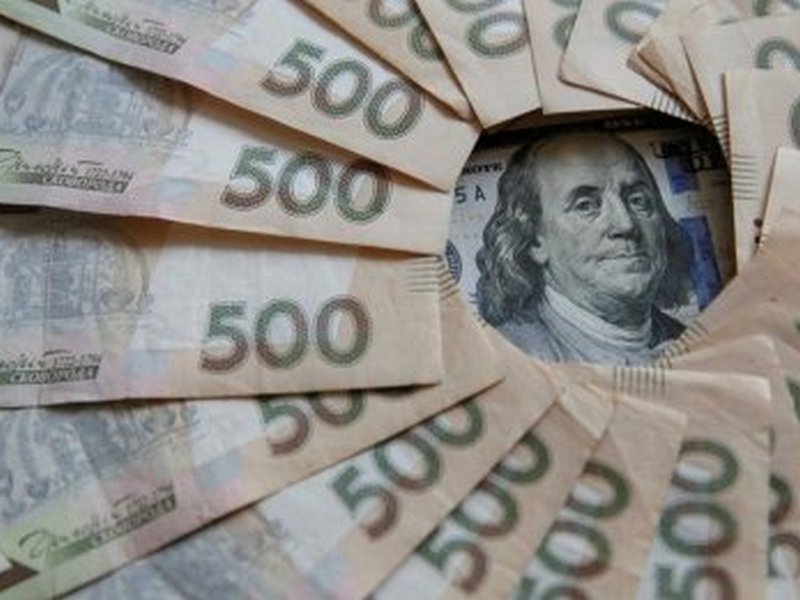 Почему доллар начал расти: в НБУ дали свое пояснение