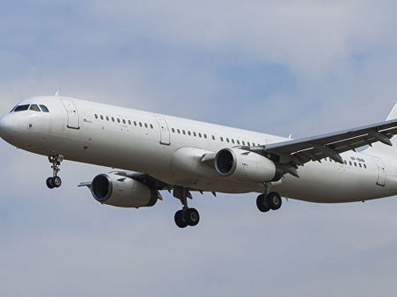 Ряд мировых авиакомпаний отменил рейсы в Китай
