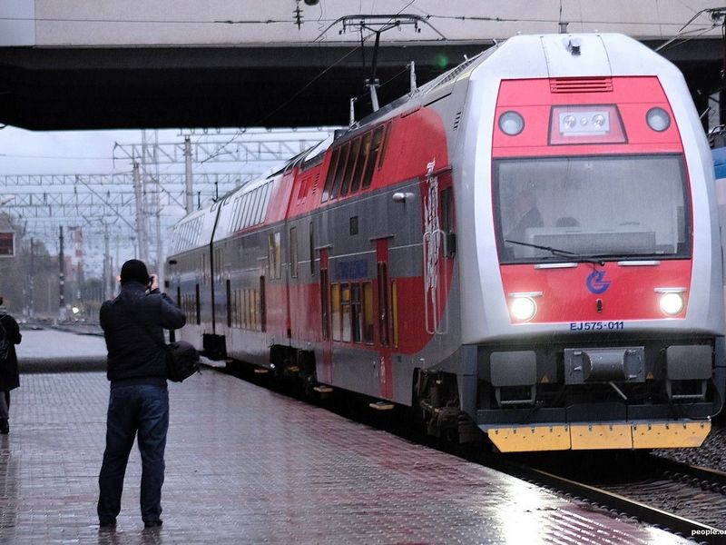 Беларусь планирует увеличить количество поездов в Украину