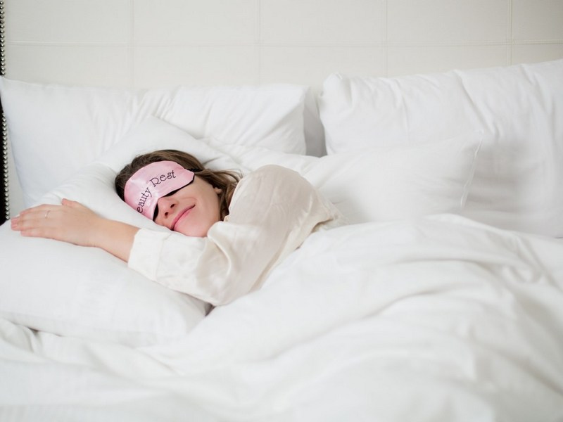 Вместо лекарств: послеобеденный сон снижает артериальное давние