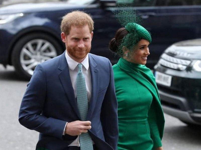 Принц Гарри признался, что они с Меган не общаются с королевской семьей