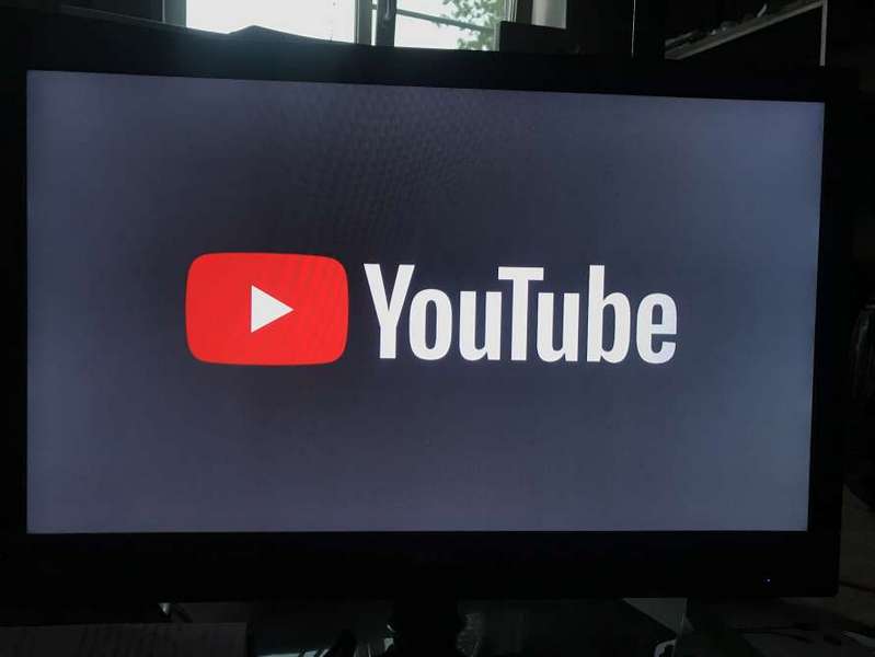 YouTube снизил качество видео из-за карантина во многих странах ЕС