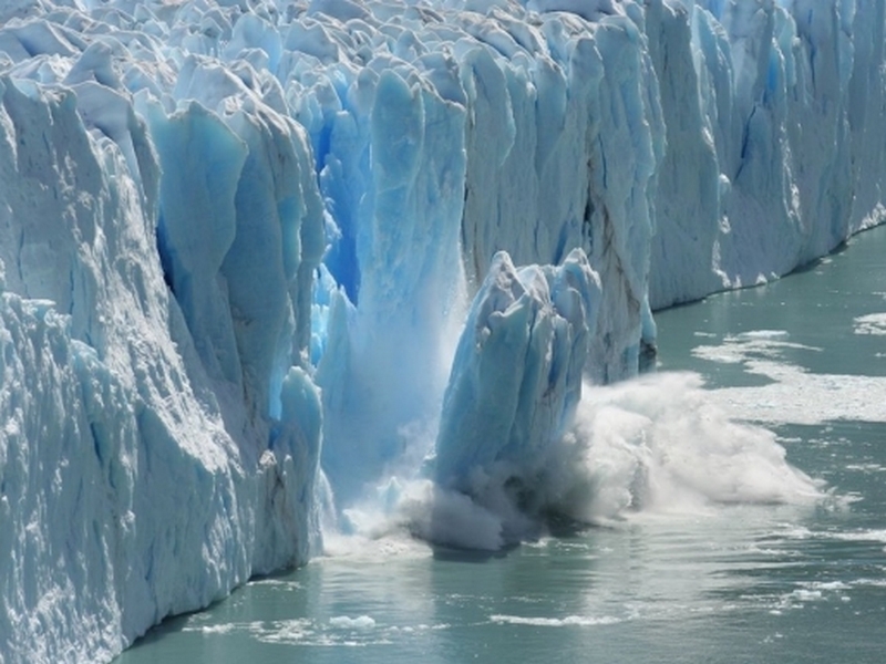 В Антарктиде таяние ледников вызвало панику у ученых