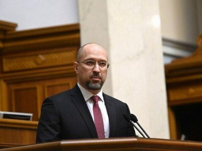 Шмыгаль пообещал украинцам по две пенсии