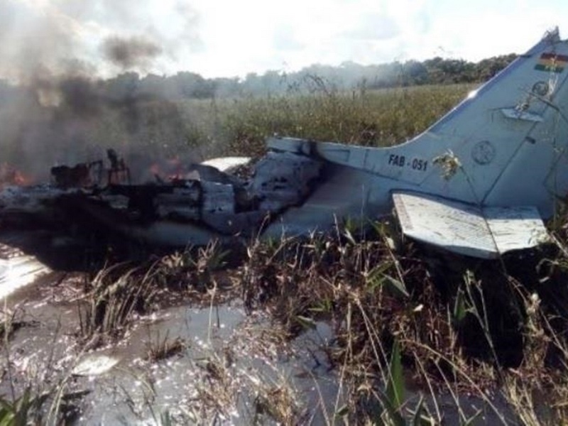 В Боливии упал самолет, есть жертвы