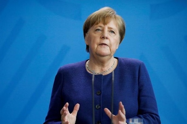 Меркель заявила, что ФРГ вступает в 