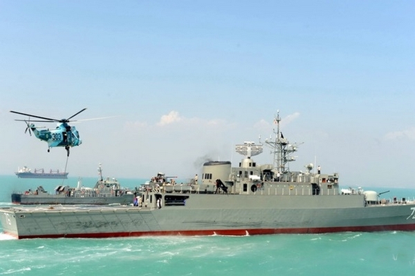 Военное судно Ирана потопило свой корабль