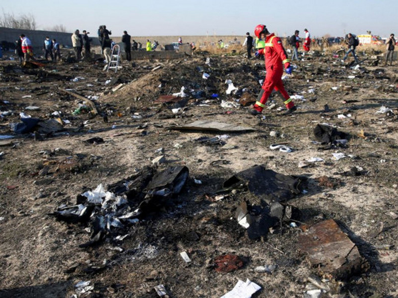 На борту была паника: выяснились страшные детали катастрофы самолета МАУ в Иране