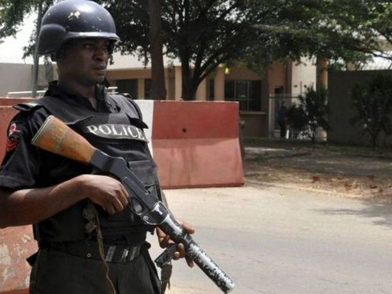 В Нигерии боевики расстреляли 60 человек