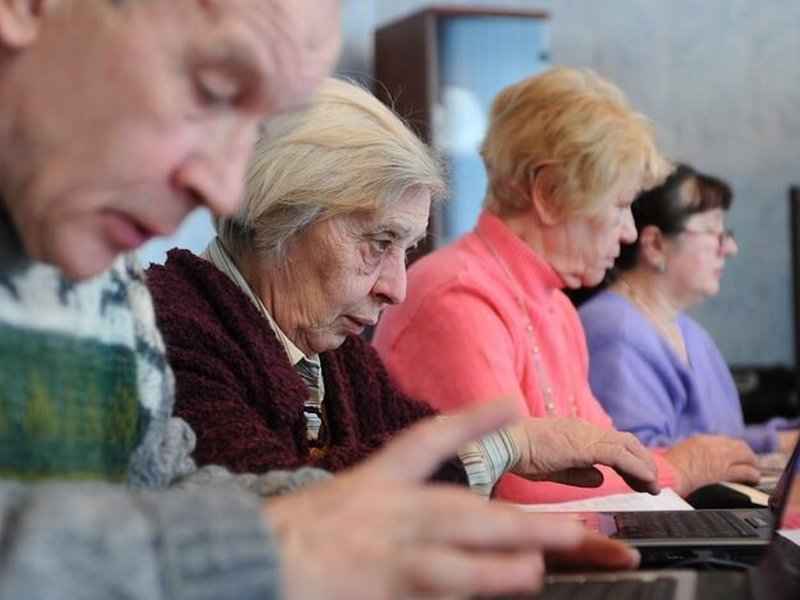 Выяснилось, кто получает самые большие пенсии в Украине