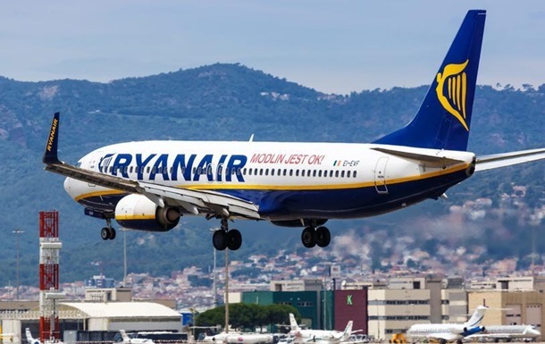 Ryanair начал продавать билеты на летние рейсы из Украины в ЕС