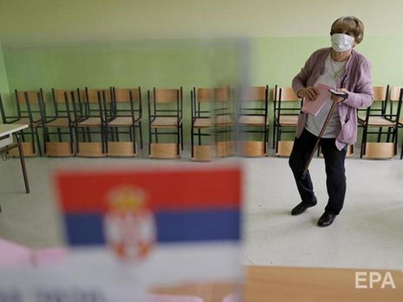 На парламентских выборах в Сербии побеждает партия президента Вучича