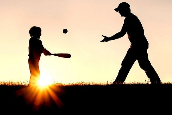 Игры с отцом помогают ребенку лучше себя контролировать