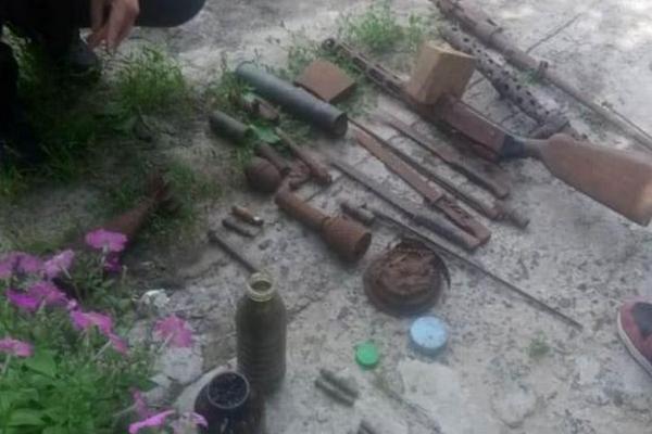 Житель Харьковской области хранил дома оружие и боеприпасы