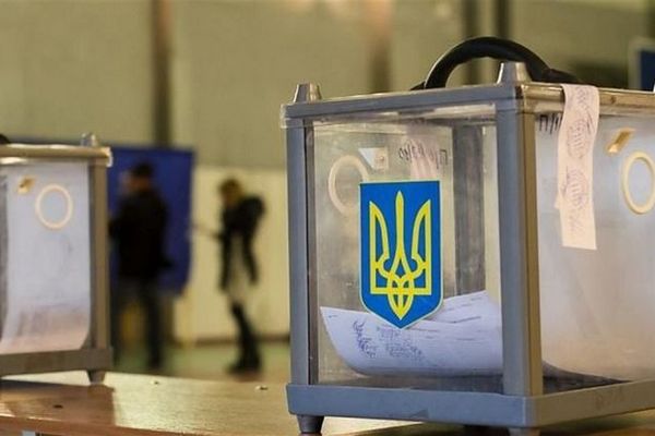 Местные выборы в Украине состоятся 25 октября
