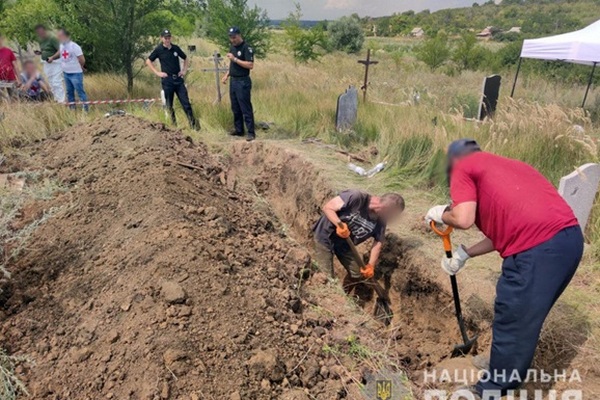 В Славянске найдено массовое захоронение убитых в 2014 году