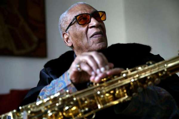 Во Франции в возрасте 100 лет умер знаменитый американский саксофонист