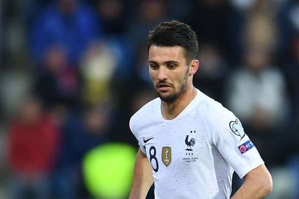 Защитник сборной Франции сдал позитивный тест на COVID-19 и не сыграет с Украиной